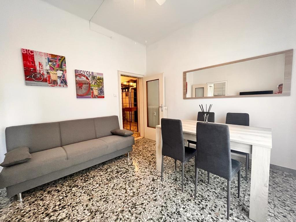 B&B San Giuseppe Moscati Bologne Extérieur photo